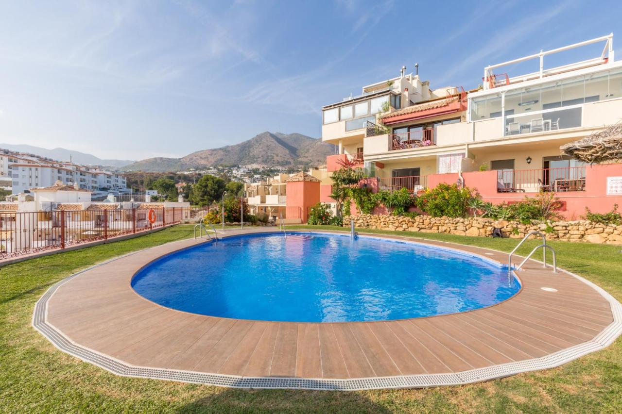 2 Bed Apartment, Big Terrace, Pool, Views + Beach! Apartment *