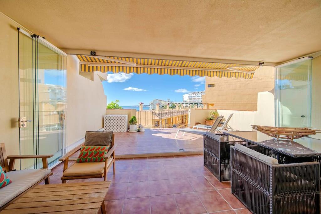 2 Bed Apartment, Big Terrace, Pool, Views + Beach! Apartment Benalmadena